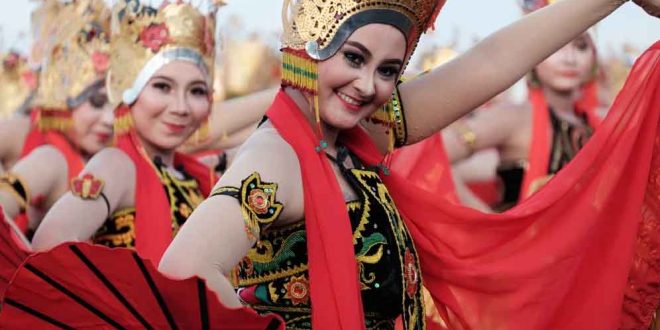 Tari Gandrung Banyuwangi Sejarah Gerakan Video Dan Penjelasannya Lensa Budaya