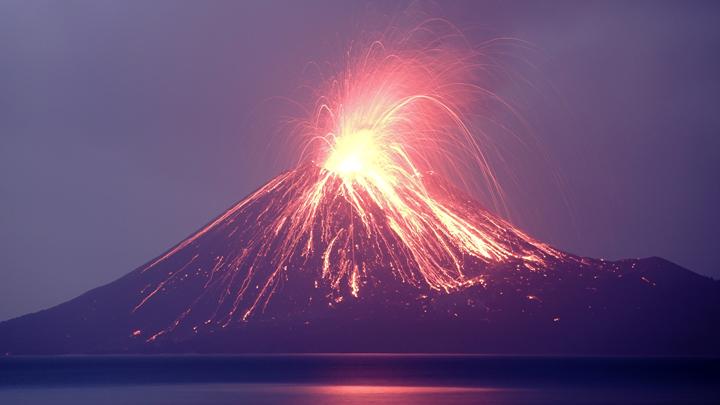 ramalan ronggowarsito tentang gunung krakatau