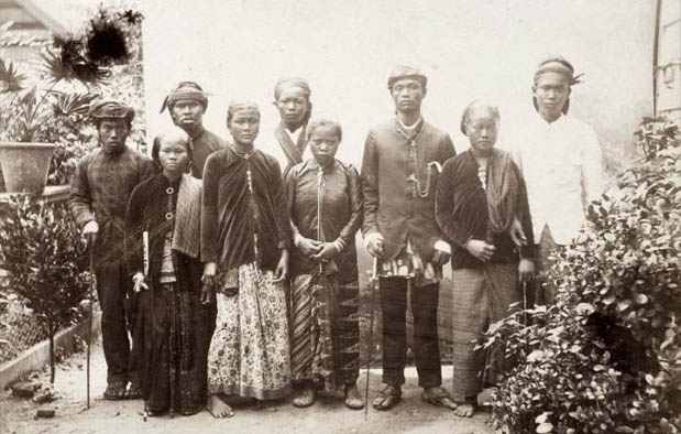  adalah suku bangsa terbesar yang tinggal di Indonesia dengan jumlah sekitar Asal Usul Suku Jawa, Orang Jawa Harus Tahu!