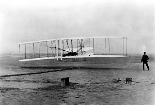 Pengertian , Jenis , Penemu dan Sejarah Pesawat Terbang