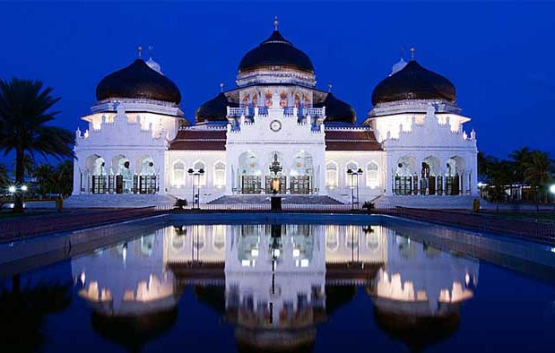 Kerajaan Aceh adalah sebuah kerajaan Islam yang berdiri pada sekitar akhir abad ke  6 Peninggalan Kerajaan Aceh, Keterangan, dan Gambarnya Lengkap