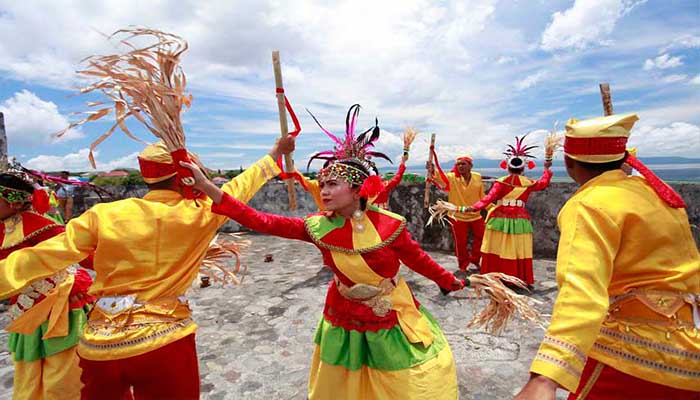  Tarian Tradisional Dari Maluku Utara Dan Penjelasannya Inilah 8 Tarian Tradisional Dari Maluku Utara Dan Penjelasannya