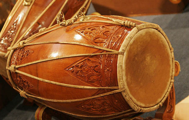Kebudayaan masyarakat Jawa memang dikenal sebagai kebudayaan termaju di antara suku 10 Alat Musik Tradisional Jawa Tengah, Gambar, dan Keterangannya