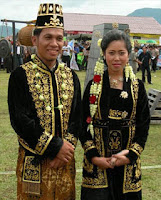  Suku Jawa merupakan suku mayoritas masyarakat Indonesia Inilah 2 Pakaian Adat Dari Provinsi Jawa Tengah